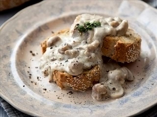 Your Weekend Breakfast Recipe - Creamy mushroom on toast | News Article