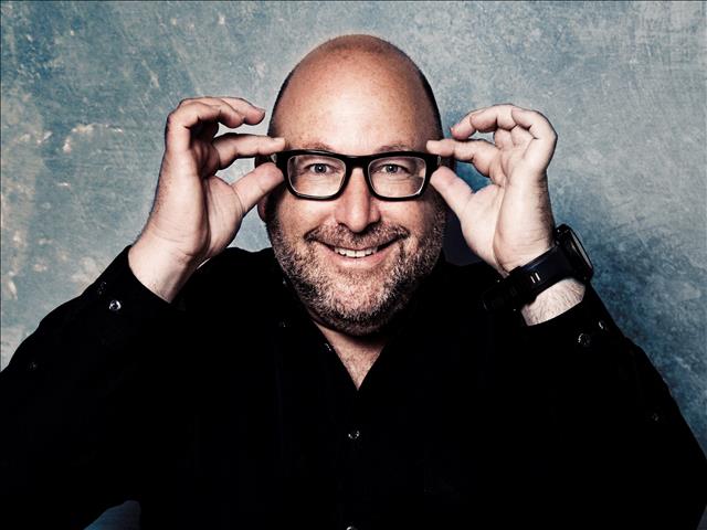 'Smile, Dammit!' - Enriko Klopper chats to Howard Feldman | News Article