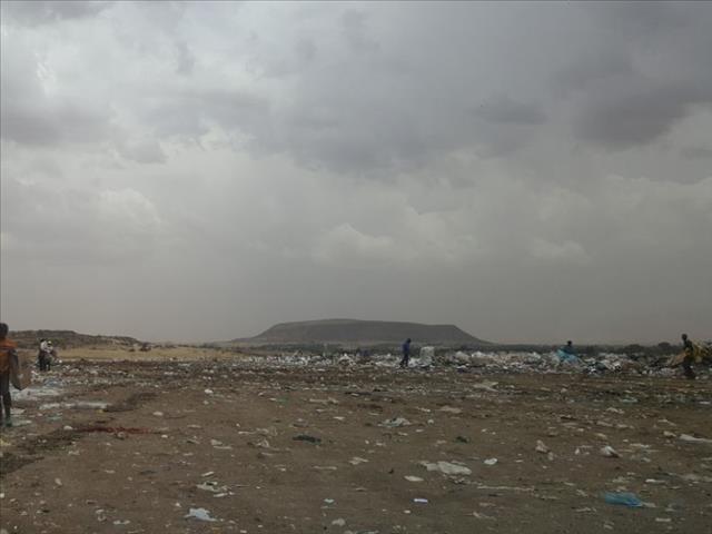 FS municipality clears refuse removal backlog following week-long impasse over landfill | News Article