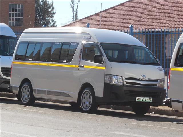 Jail-time for driver who tried to bribe traffic cops with R200 | News Article