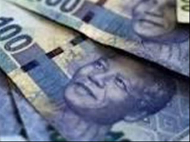 Rand softens ahead of SA Reserve Bank rate decision | News Article