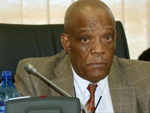 NW premier calms irate residents after threats of violence  | News Article