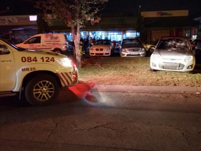Man critically injured, 13 cars damaged as bricks and fists fly | News Article