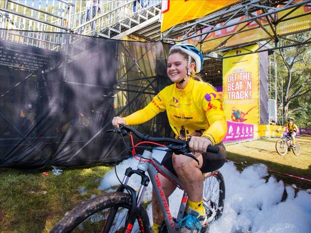 #MyF*kMarelize 'klaps' a tree at cycle race | News Article