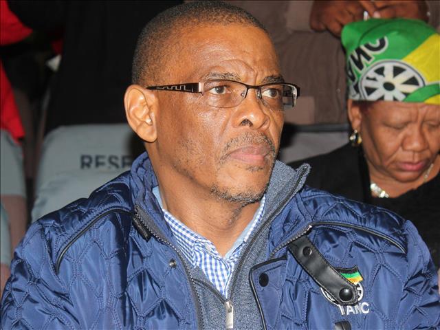 Magashule under fire over 'uMlungu' rant | News Article