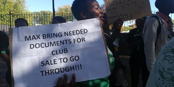 WATCH: #BloemfonteinCeltic supporters protest outside of court WATCH: #BloemfonteinCeltic supporters protest outside of court | News Article