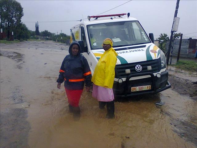 FS residents concerned about bad road infrastructure  | News Article