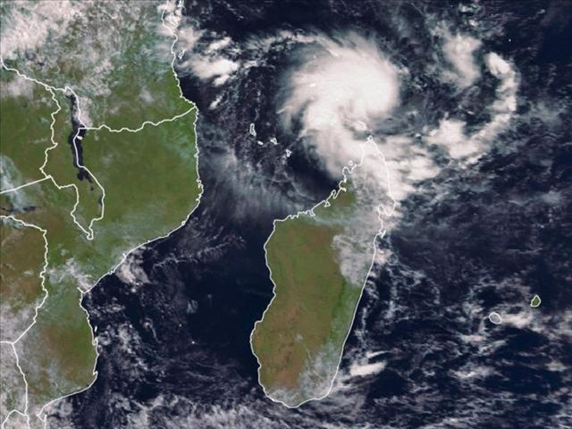 #CycloneKenneth: Red Cross volunteers prepare in Comoros, Mozambique, Tanzania | News Article