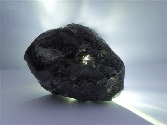 Second-biggest diamond in history found | News Article