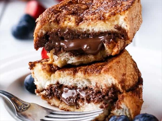 Your Weekend Breakfast Recipe - NUTELLA STUFFED CHURRO FRENCH TOAST | News Article