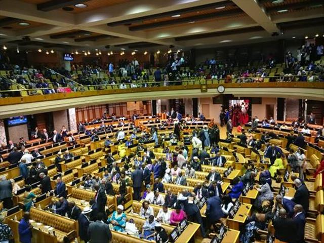 Ramaphosa expected to trim Cabinet | News Article
