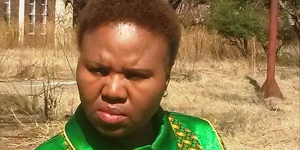 Lindiwe Zulu suspends 9 officials in alleged network 'designed to defraud government' Lindiwe Zulu suspends 9 officials in alleged network 'designed to defraud government' | News Article
