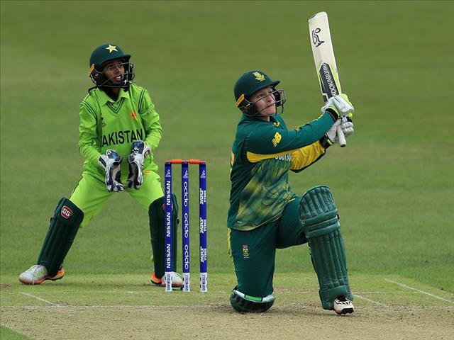 Magical Lee seals famous series win for Proteas Women | News Article