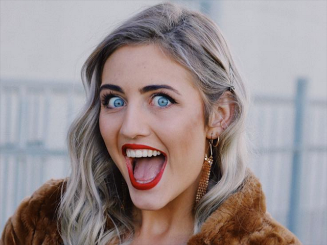 Just Plain Drive: Katinka Oosthuizen van ViaTV se 'Klink soos Naweek met Joox' kuier saam  | News Article