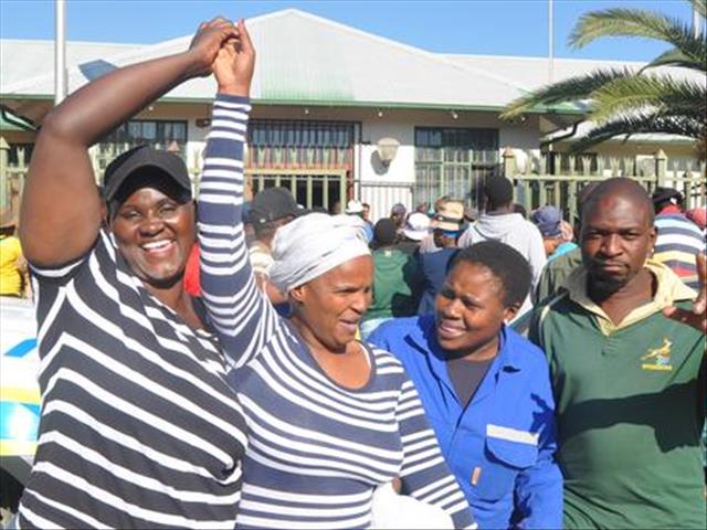 Alleged violent Brits protesters released on R500 bail | News Article