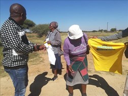 #OFMElectionWatch: ANC councillor hands over his party T-shirt | News Article