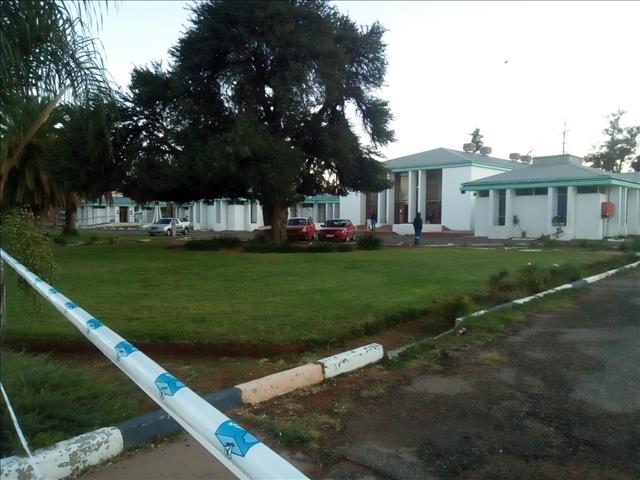 #OFMElectionWatch: Voting proceedings underway in Upington after long delay | News Article