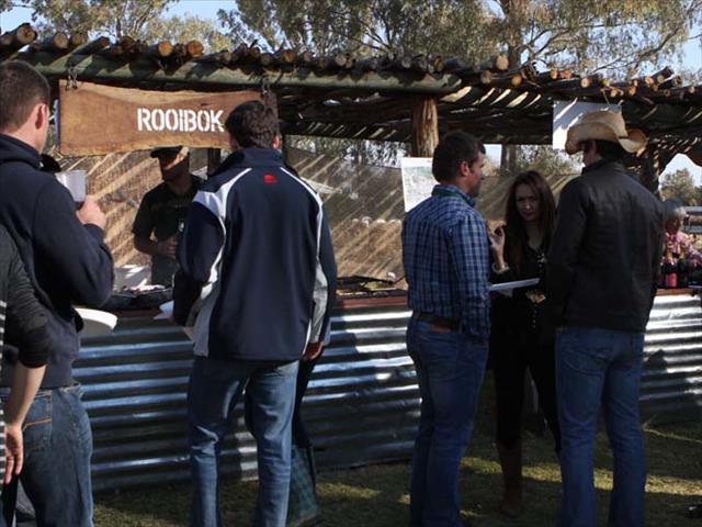 Die 20ste De Oude Kraal Wildskosfees weer 'n groot trekpleister | News Article
