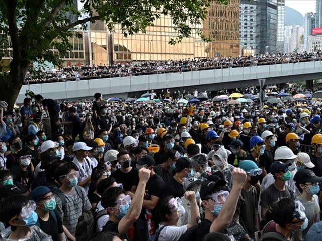 Protests against China Extradition Bill paralyse Hong Kong | News Article