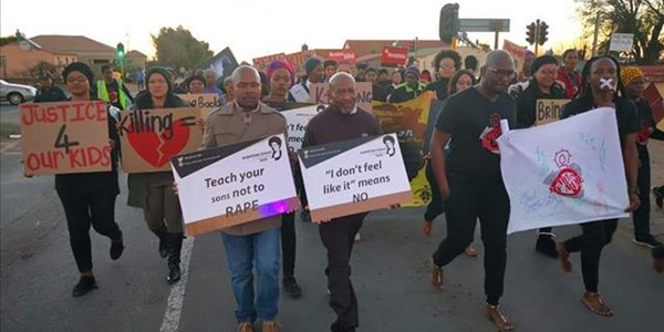 Stille optog in Kimberley gehou | News Article