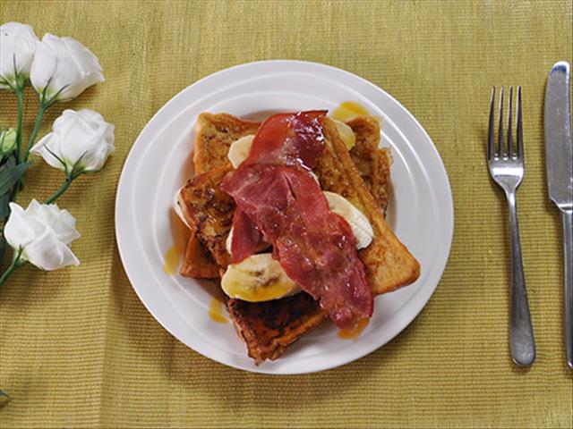 Your Weekend Breakfast Recipe - New Zealand French Toast with Crispy Bacon and Bananas | News Article