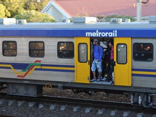 No injuries as Metrorail train derails | News Article