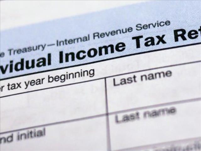 Poland to exonerate young workers from income tax | News Article