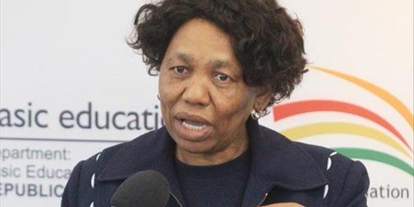 Motshekga addresses school violence  | News Article