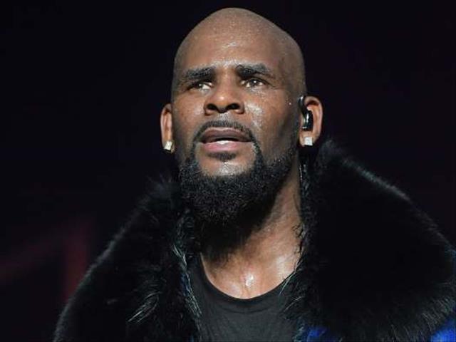 R Kelly misses court hearing in Chicago | News Article