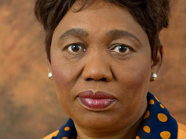 Education Minister brings roadshow to Bfn school  | News Article
