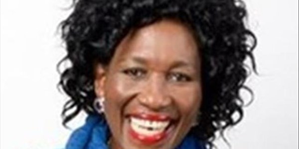 Businesswoman Thandi Ndlovu killed in car crash | News Article