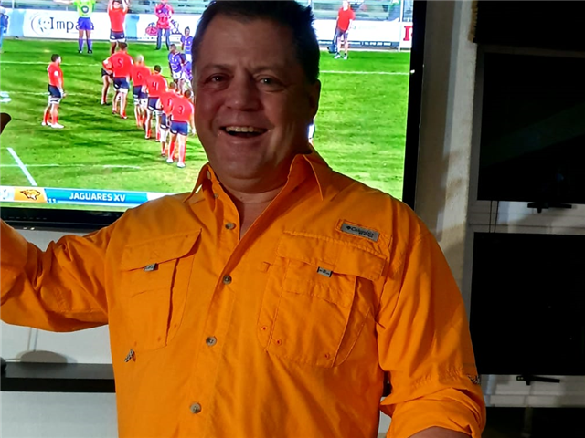 Just Plain Drive: Willem Basson celebrating #OrangeFriday | News Article
