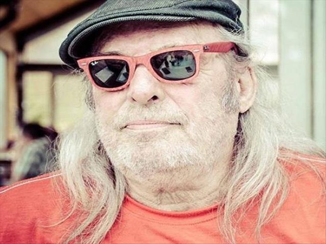 Afrikaans singer Anton Goosen honoured by Sony Music | News Article
