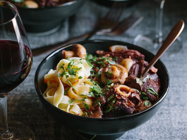 'Cooking with Lamb': Easy lamb chop bourguignon | News Article