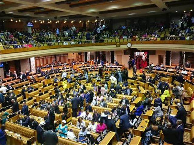 Geslagsgebaseerde geweld in parlement bespreek | News Article