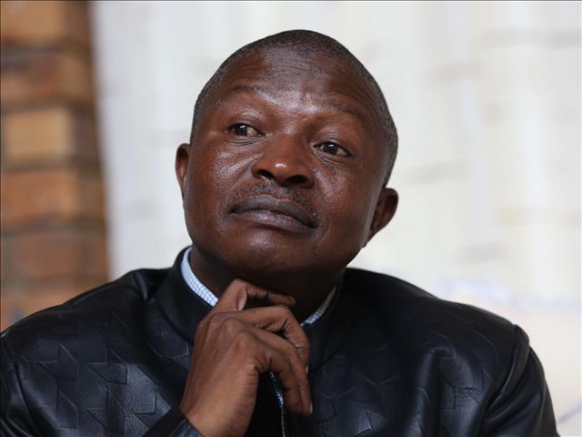 Assistance to municipalities gaining momentum - Mabuza  | News Article