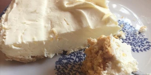Ilse Cooks the Books: Frozen lemon dessert | News Article