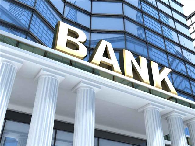 Court to hear application to halt Friday’s banking strike | News Article