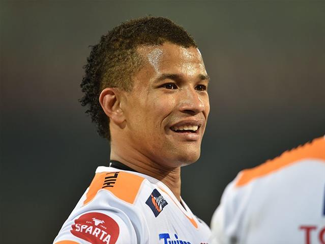 Touchdown with Clayton Blommetjies | News Article