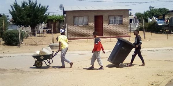 Tswaing residents experience water shortages Tswaing residents experience water shortages | News Article