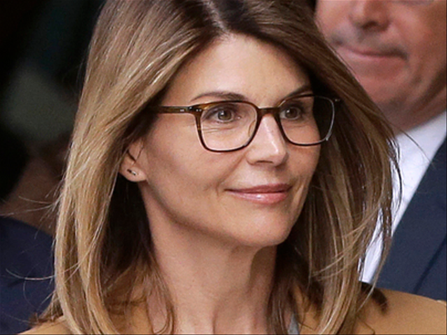 Full House actress starts prison term | News Article