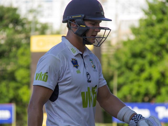 Razor continues good form against the Knights | News Article