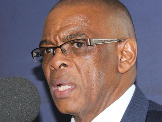 Mayor blasts Hawks for Ace's warrant | News Article