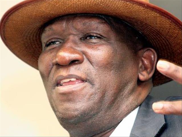 Agri News Podcast: Cele in FS to address #FarmAttacks, security | News Article