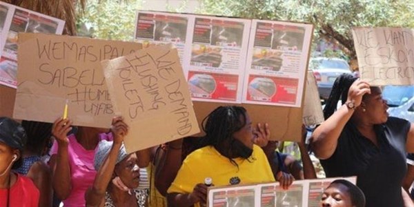 Upington coalition demands services Upington coalition demands services | News Article