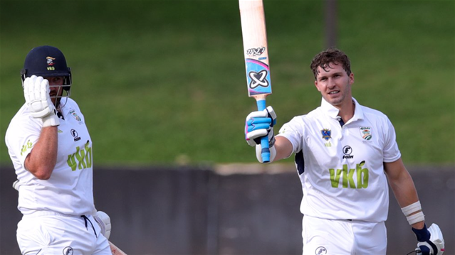 Van Tonder double hundred gives the Knights the edge | News Article