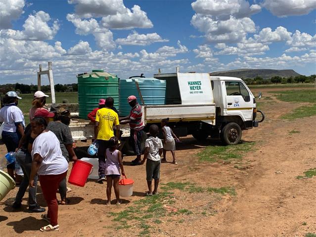 FS farmers assist during Mangaung water crisis | News Article