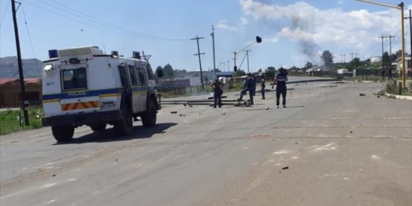 Protests in Free State town enters day three | News Article