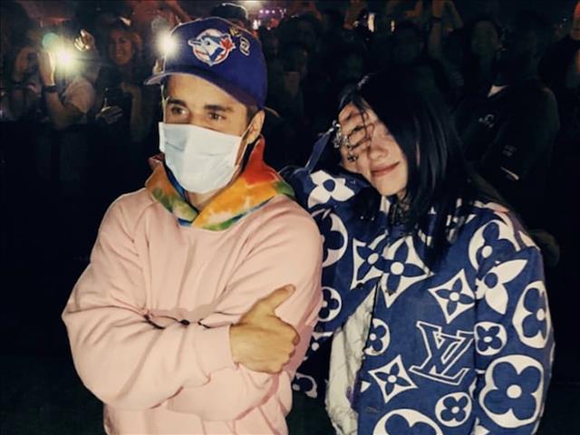 Tears were flowing when Justin Bieber talked about Billie Eilish | News Article