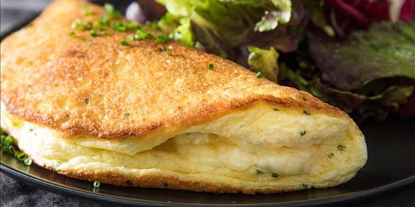 Your Weekend Breakfast Recipe - Maple Syrup & Vanilla Souffle Omelette Your Weekend Breakfast Recipe - Maple Syrup & Vanilla Souffle Omelette | News Article